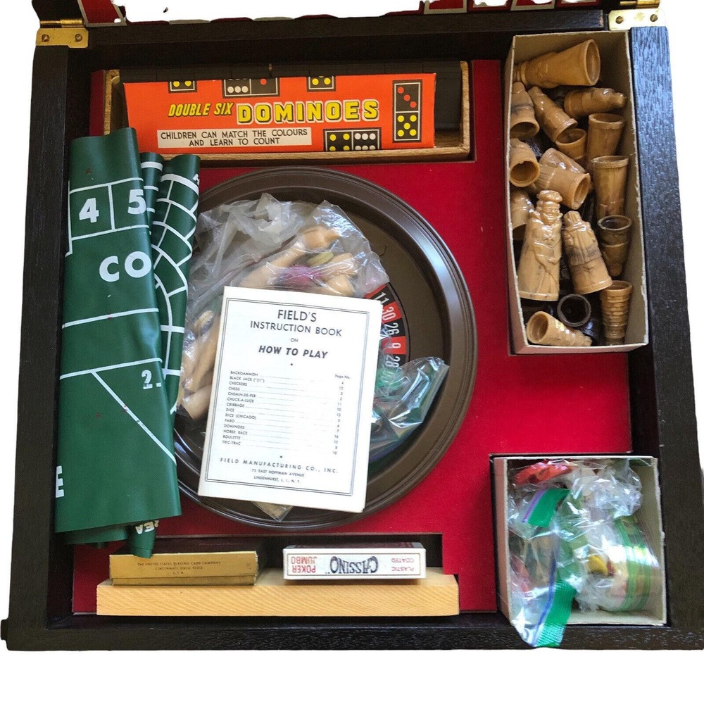 FIELD'S Fourteen In One Game Set Backgammon, Chess, Checkers, Dice, Roulette +